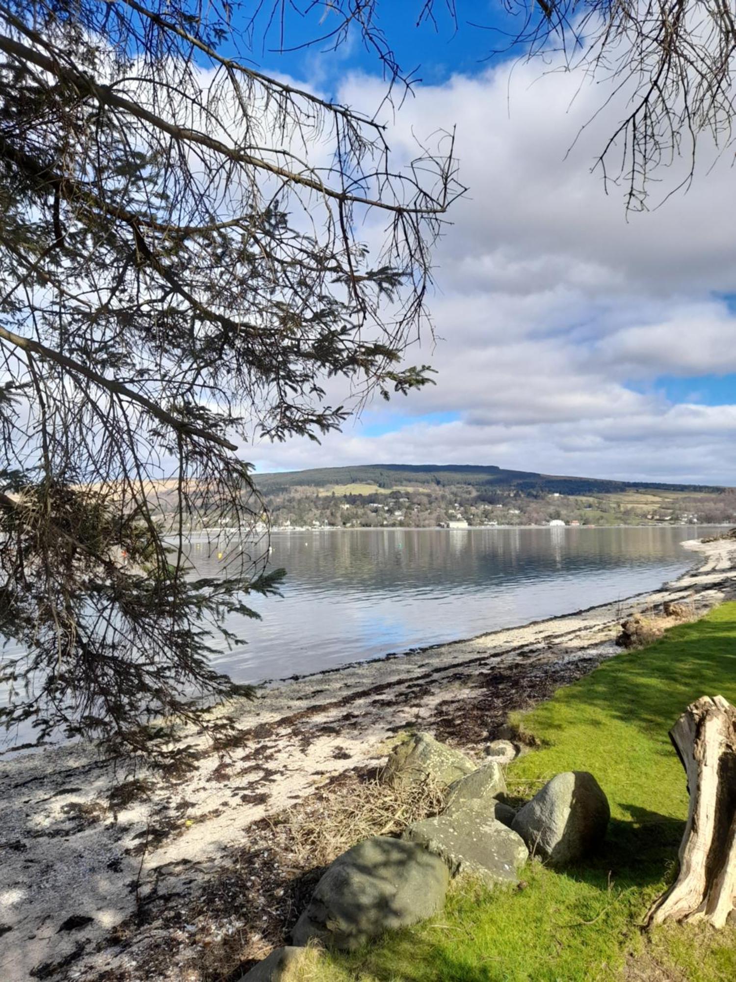 Clynder Cosy Lochside Cottage With Mountain And Sea Views מראה חיצוני תמונה