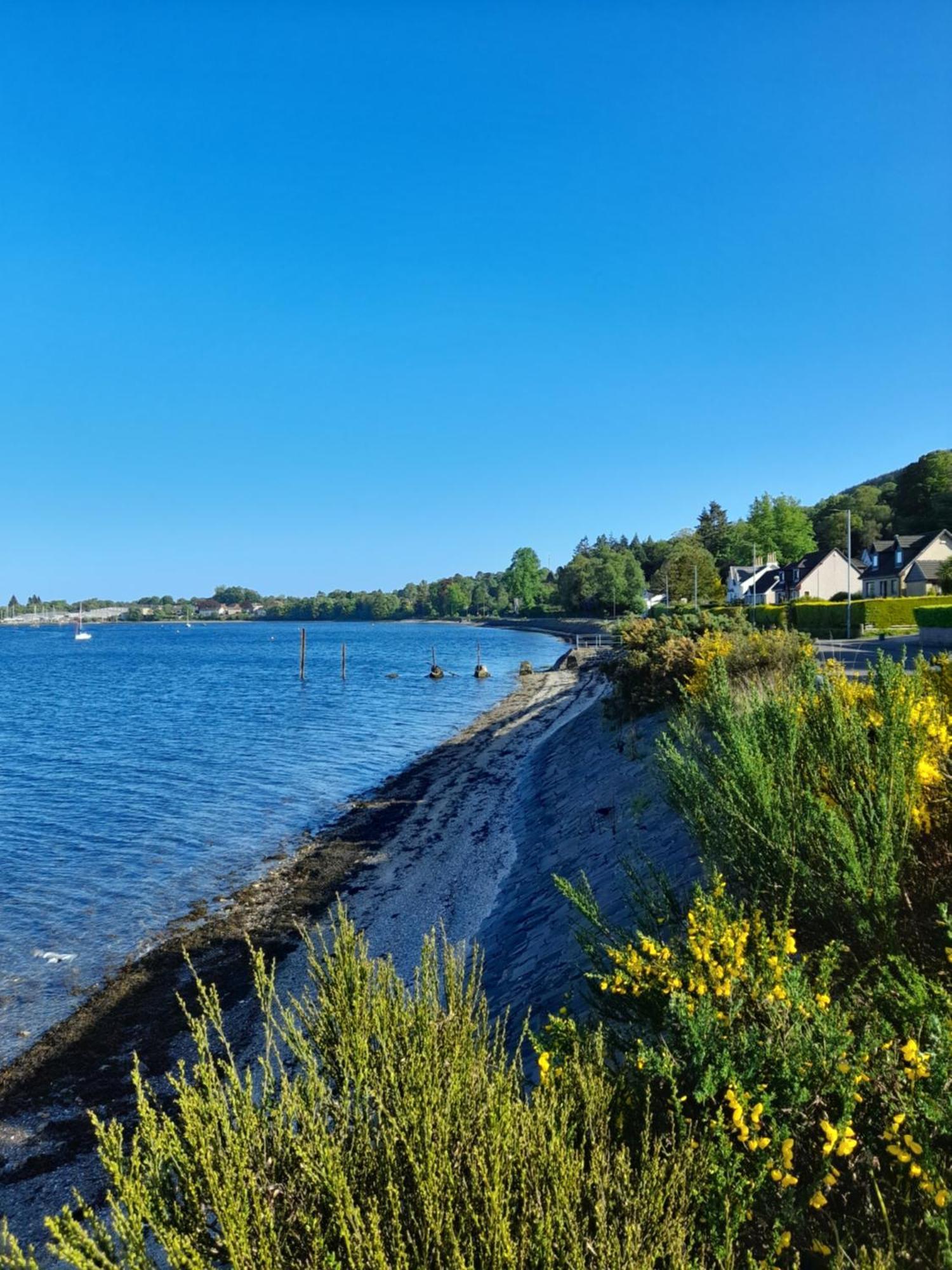 Clynder Cosy Lochside Cottage With Mountain And Sea Views מראה חיצוני תמונה